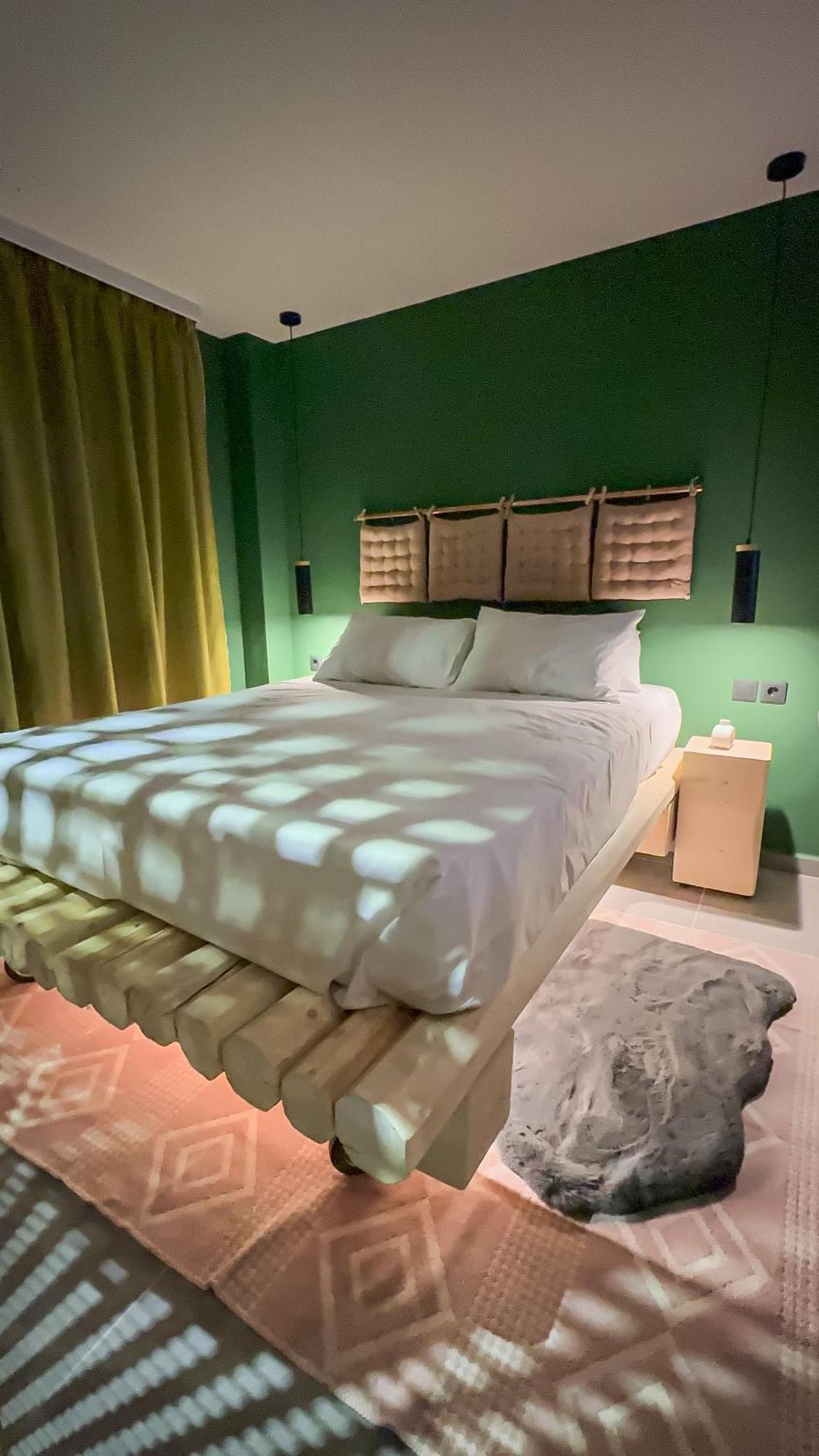 Apartment Theoni Luxury *